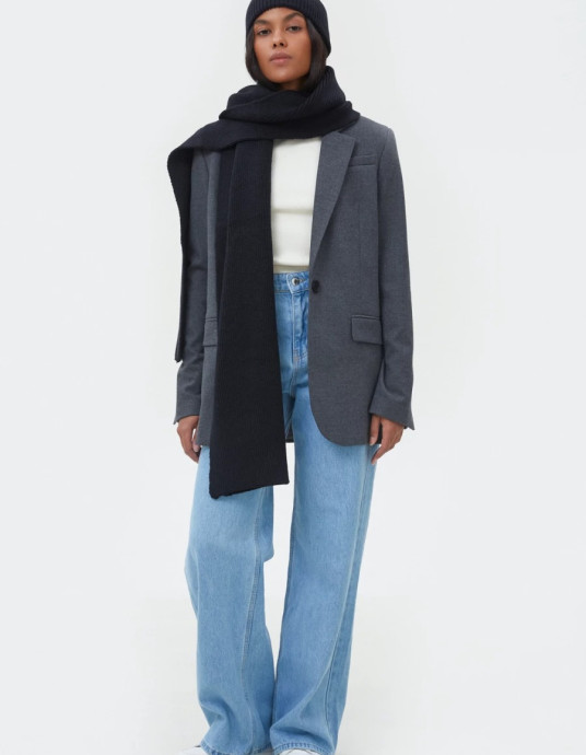 Жіночий шарф